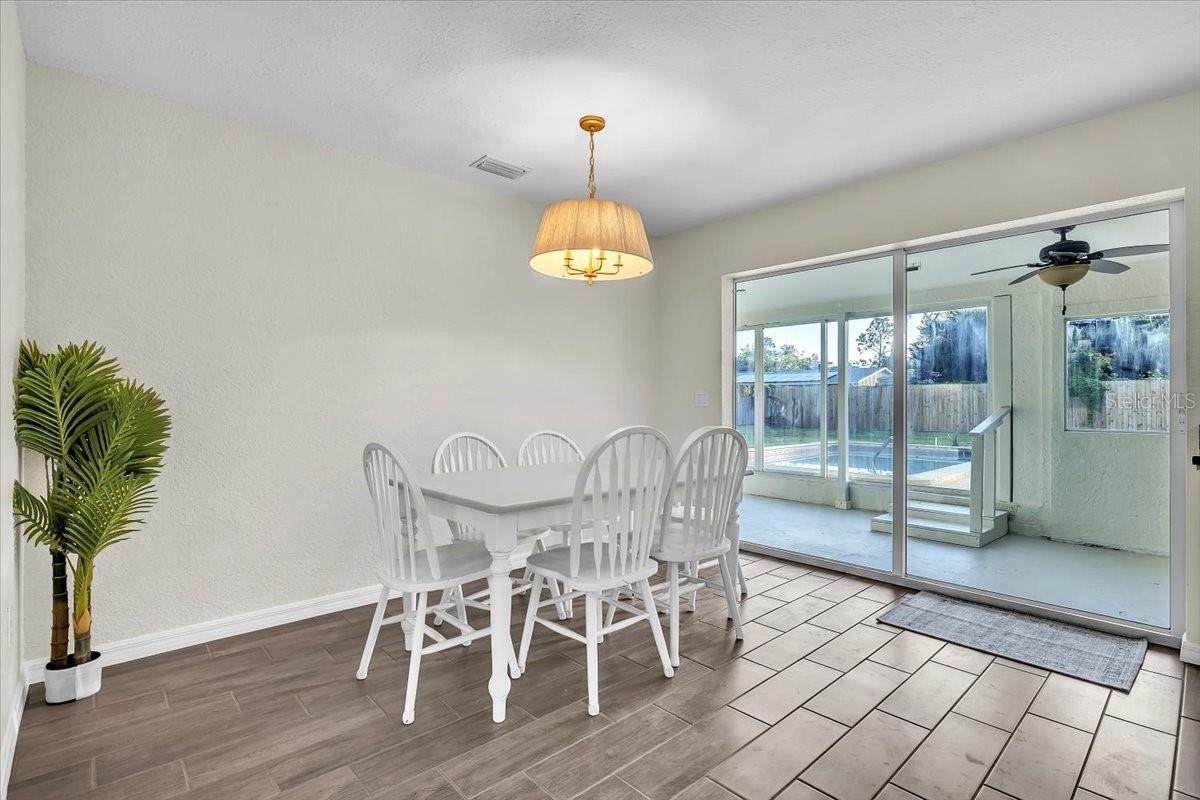 2524 COLLINGSWOOD BOULEVARD, Port Charlotte, FL 33948