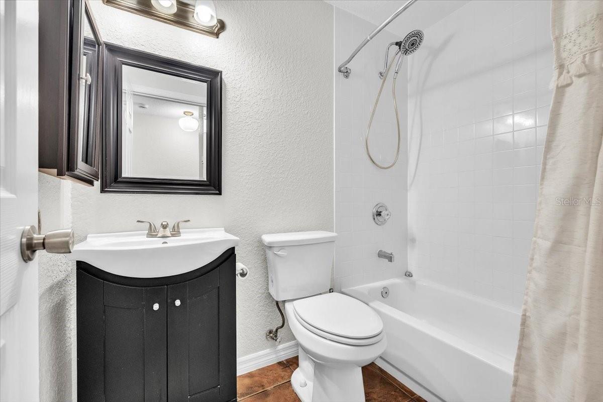 2524 COLLINGSWOOD BOULEVARD, Port Charlotte, FL 33948