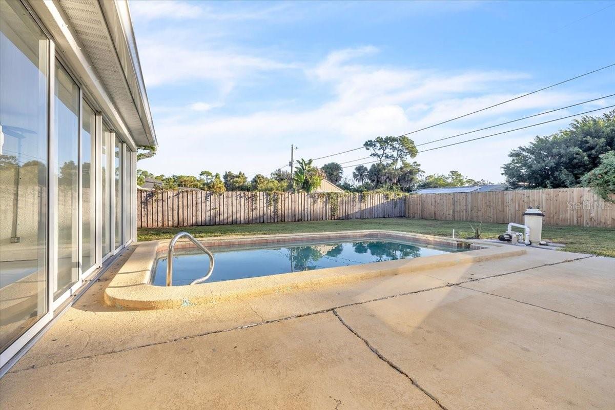 2524 COLLINGSWOOD BOULEVARD, Port Charlotte, FL 33948