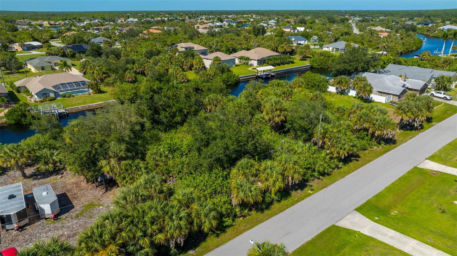 4475 LARKSPUR COURT, Port Charlotte, FL 33948 4475 LARKSPUR COURT, Port Charlotte, FL 33948