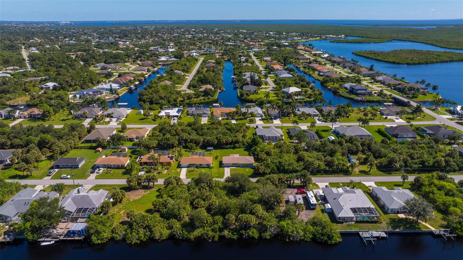 4475 LARKSPUR COURT, Port Charlotte, FL 33948 4475 LARKSPUR COURT, Port Charlotte, FL 33948
