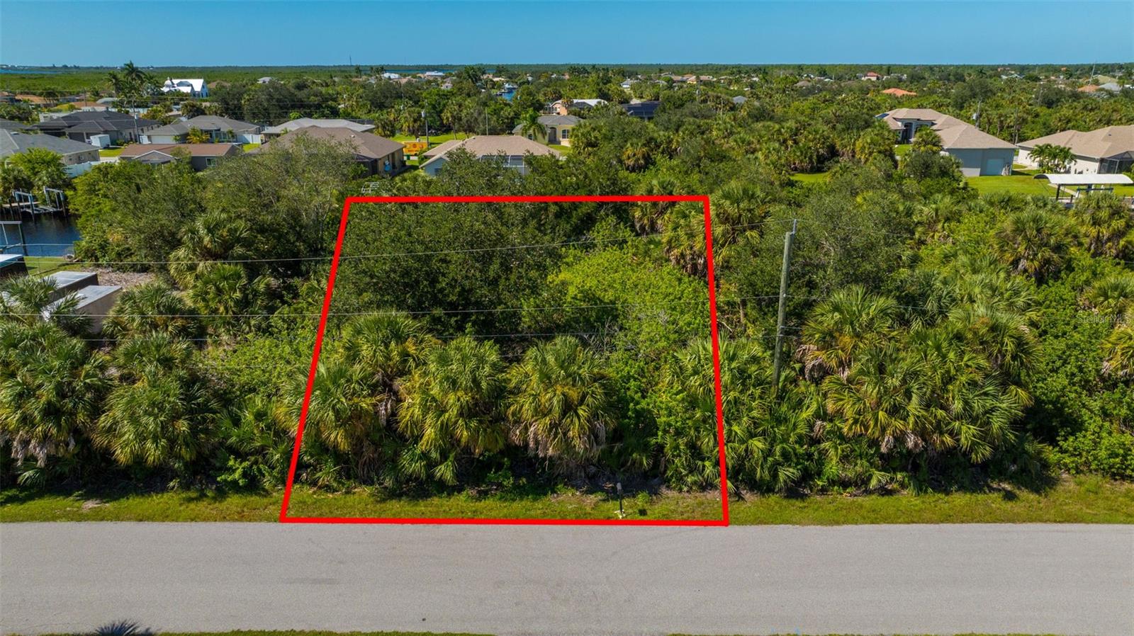 4475 LARKSPUR COURT, Port Charlotte, FL 33948 4475 LARKSPUR COURT, Port Charlotte, FL 33948