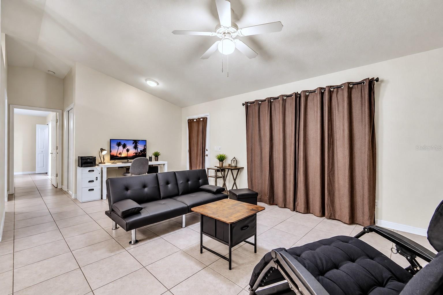 1091 LUAU STREET, North Port, FL 34286 1091 LUAU STREET, North Port, FL 34286
