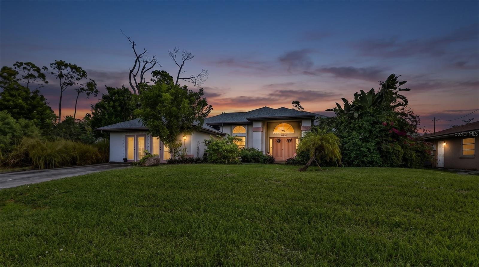 1360 INVERNESS STPORT CHARLOTTE FL
