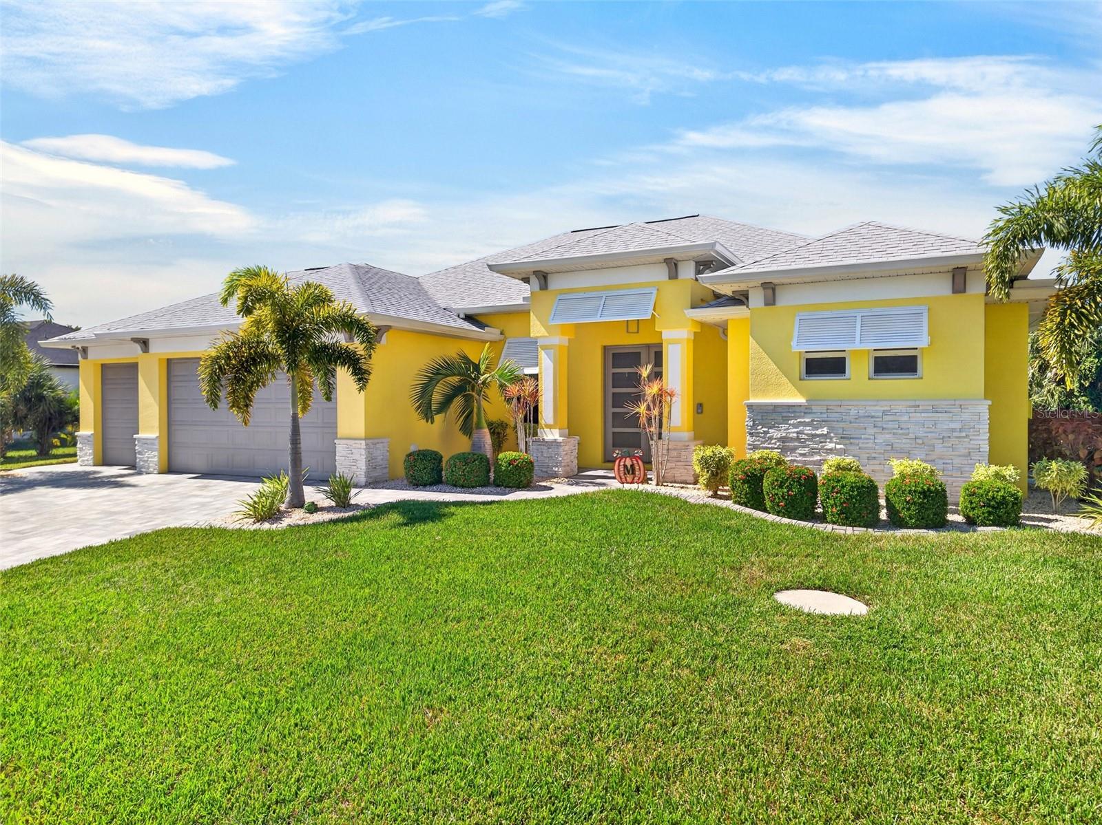 10001 WINNIPEG STREET, Port Charlotte, FL 33981 10001 WINNIPEG STREET, Port Charlotte, FL 33981
