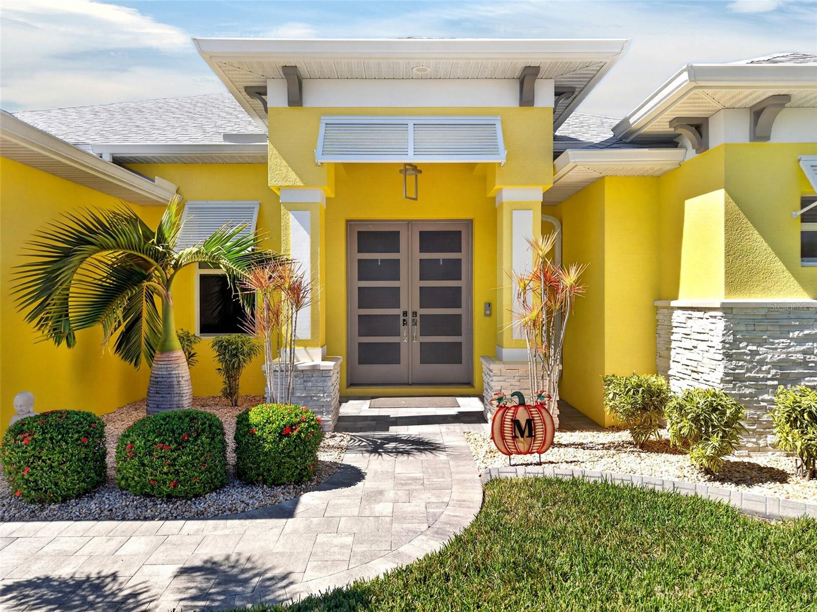 10001 WINNIPEG STREET, Port Charlotte, FL 33981