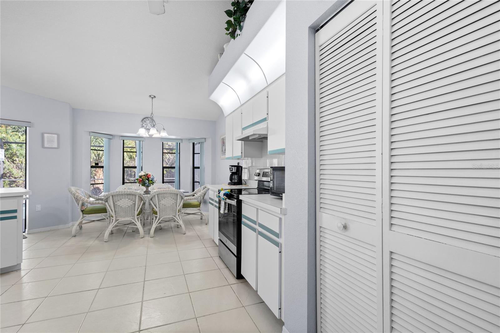 Large Dinette area in the Kitchen.