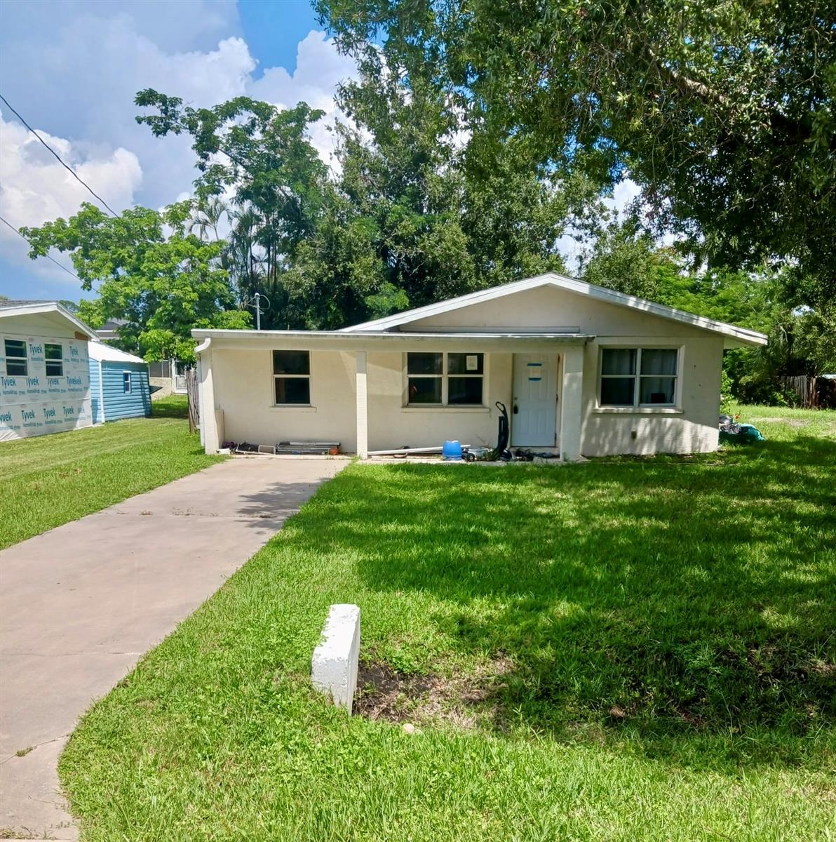 2216 MARK AVENUE, Punta Gorda, FL 33950
