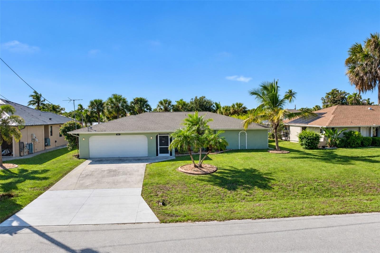 18231 HOTTELET CIRCLE, Port Charlotte, FL 33948