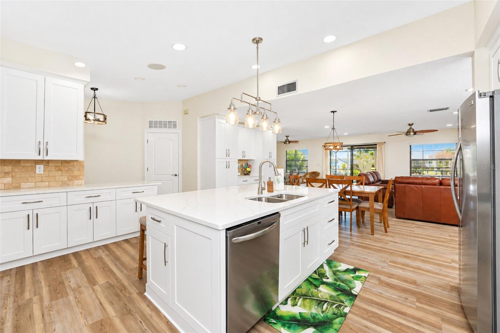18231 HOTTELET CIRCLE, Port Charlotte, FL 33948