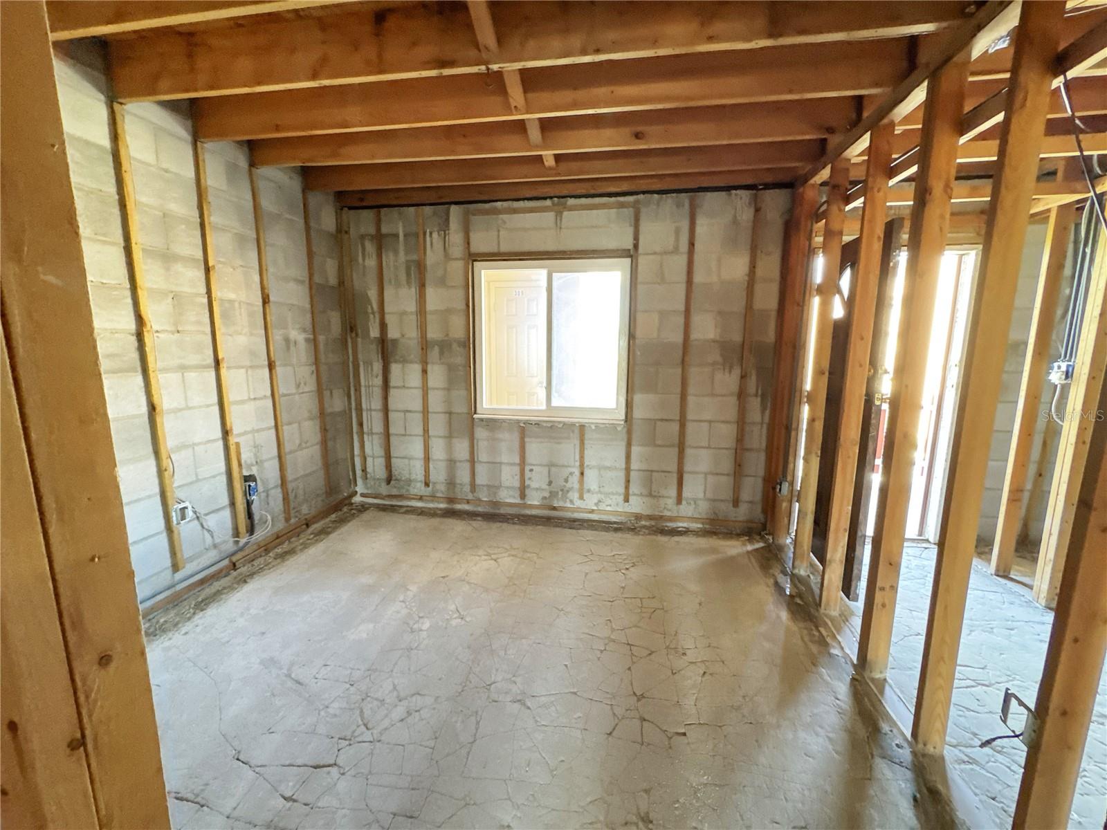 4085 LAKE BAYSHORE DRIVE, #C311, Bradenton, FL 34205