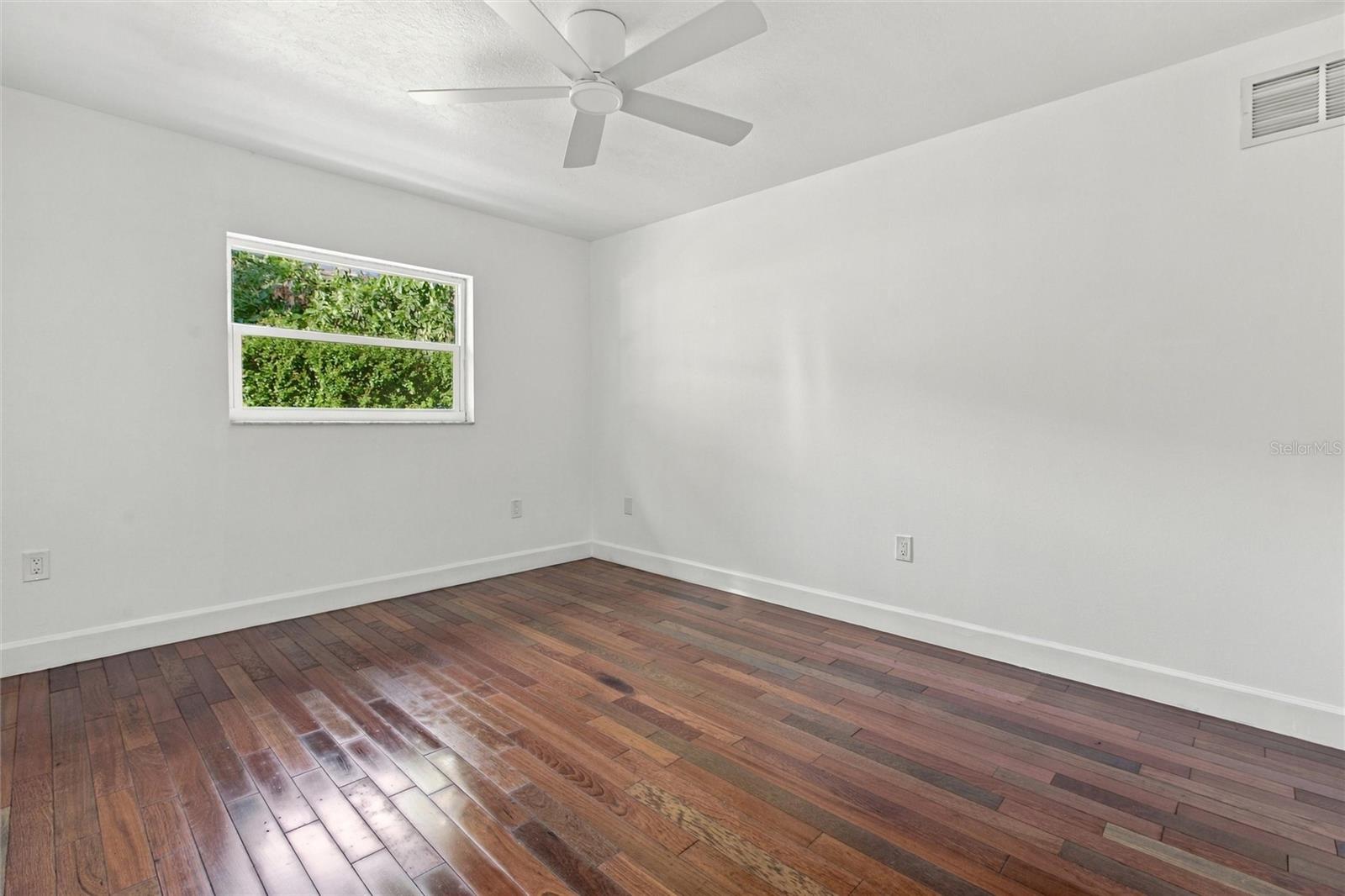 511 BONITO AVENUE, Nokomis, FL 34275