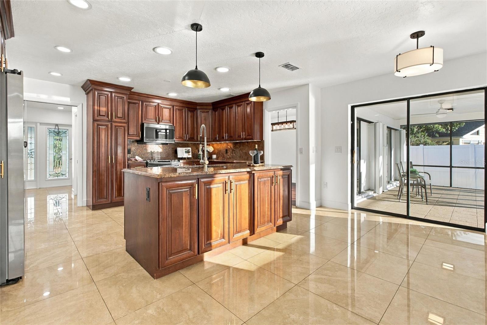 511 BONITO AVENUE, Nokomis, FL 34275