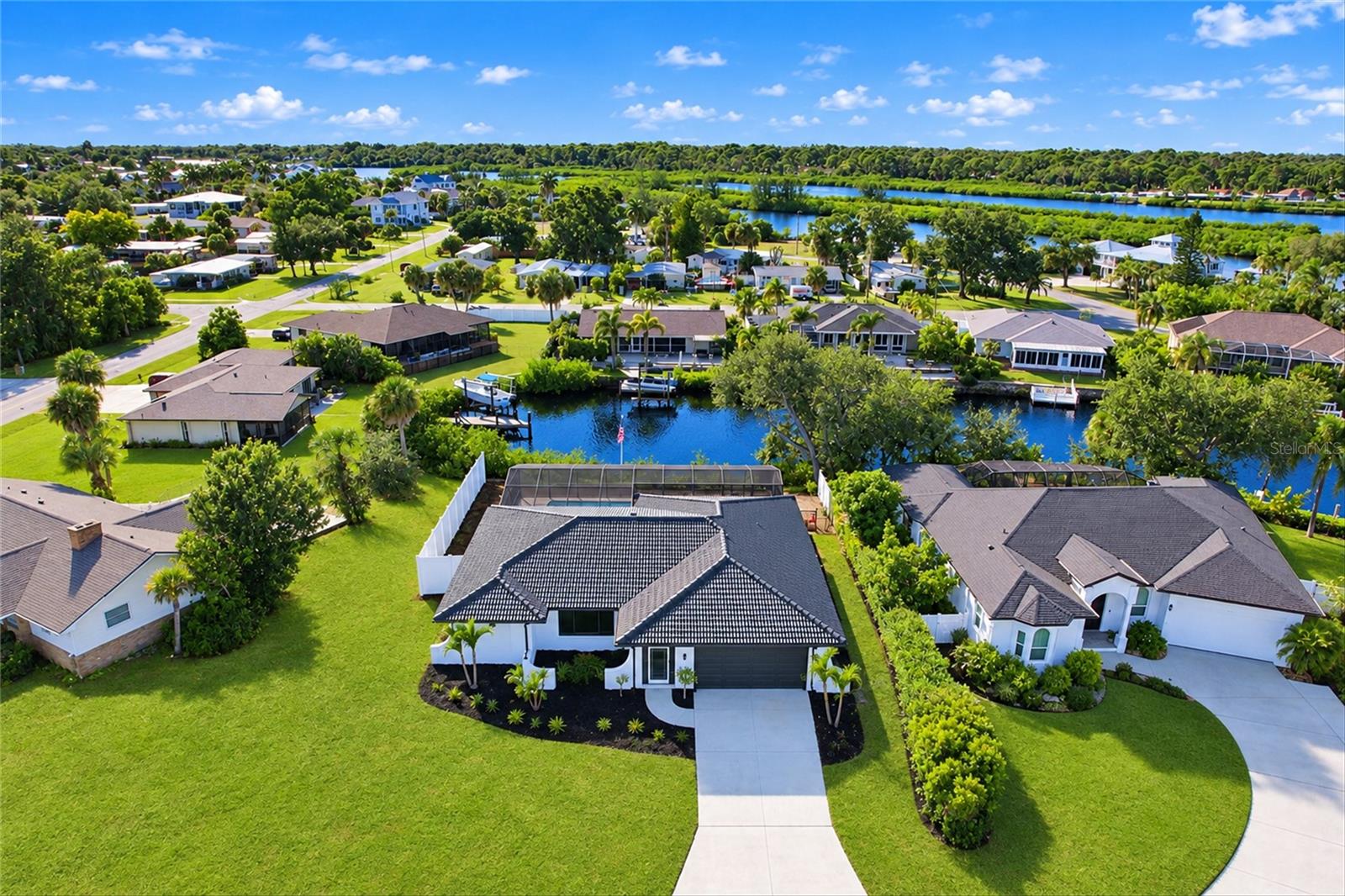 511 BONITO AVENUE, Nokomis, FL 34275