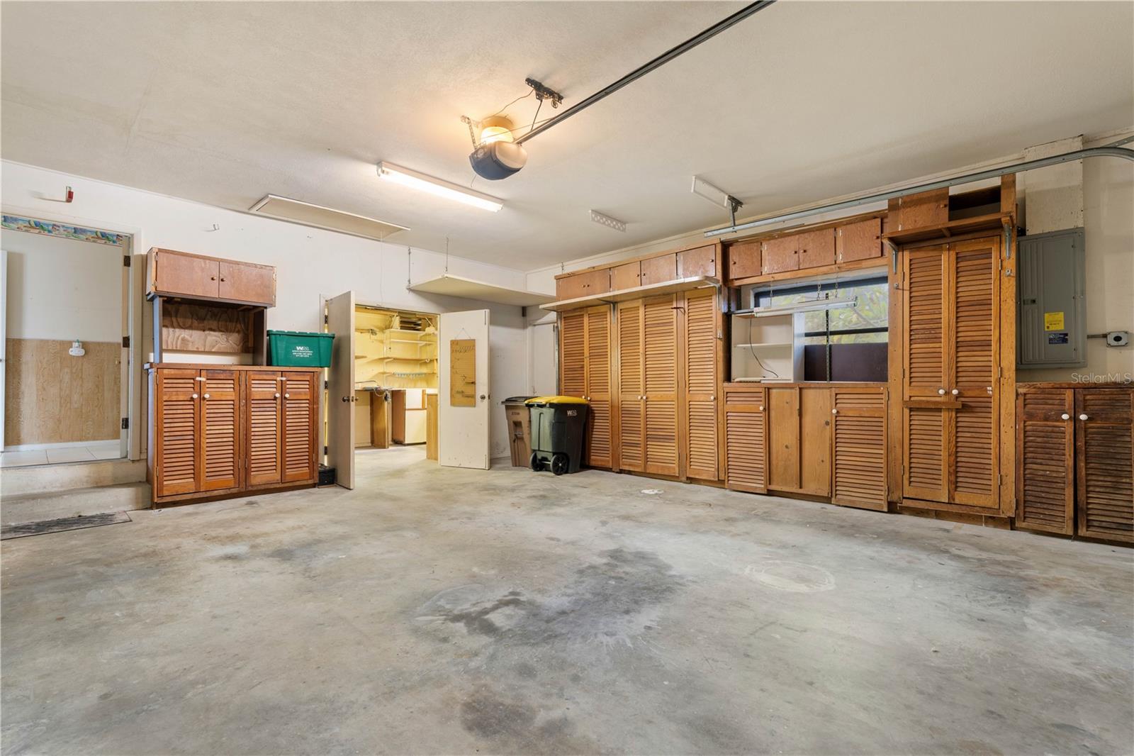 140 BAYSHORE COURT, Punta Gorda, FL 33950