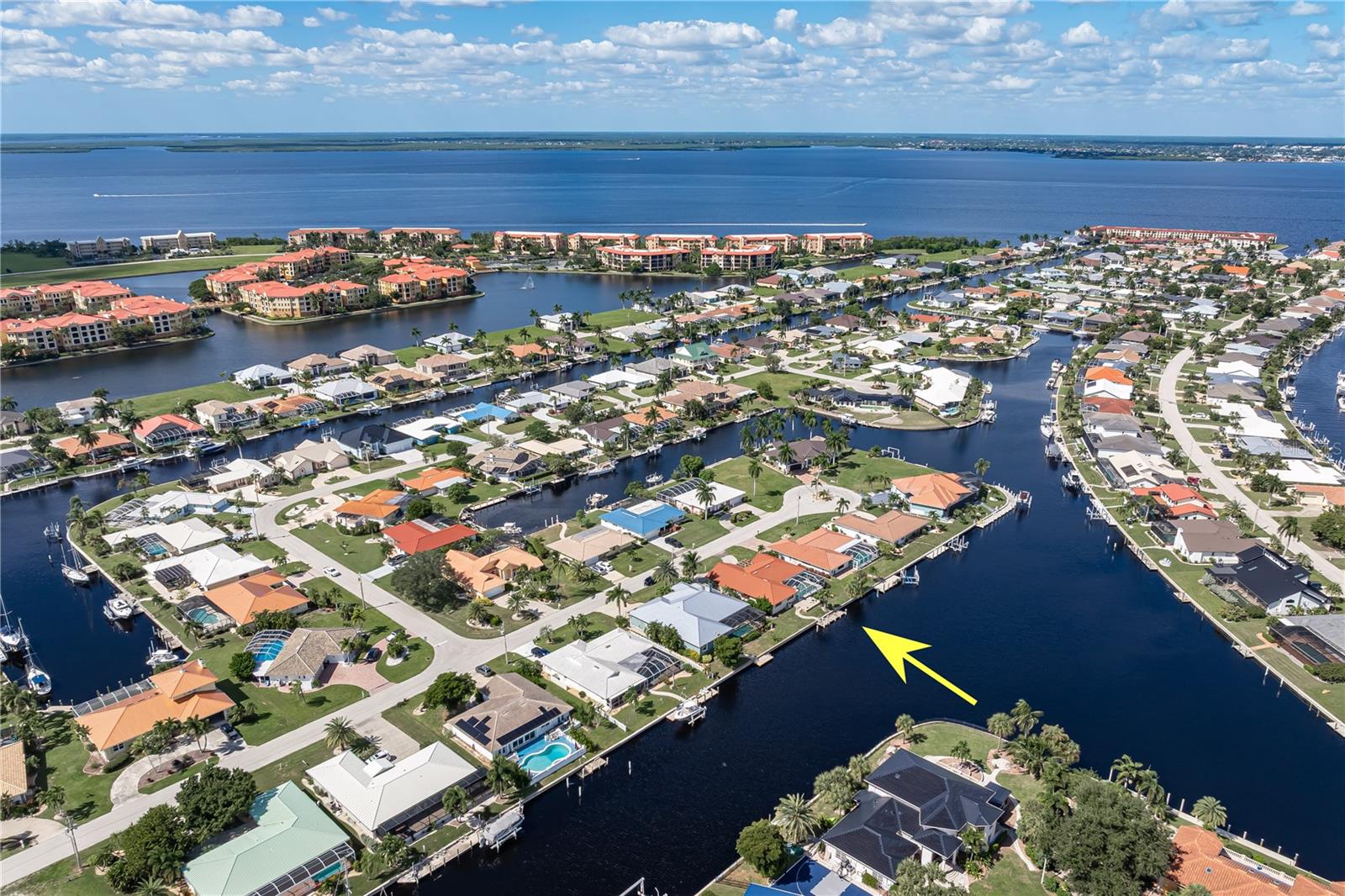 140 BAYSHORE COURT, Punta Gorda, FL 33950