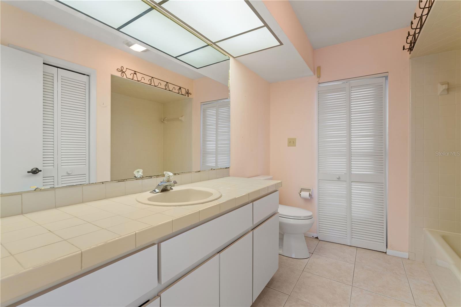 140 BAYSHORE COURT, Punta Gorda, FL 33950
