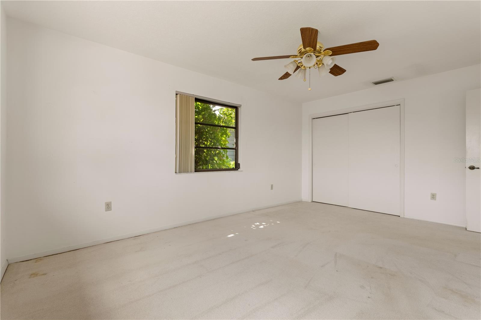 140 BAYSHORE COURT, Punta Gorda, FL 33950