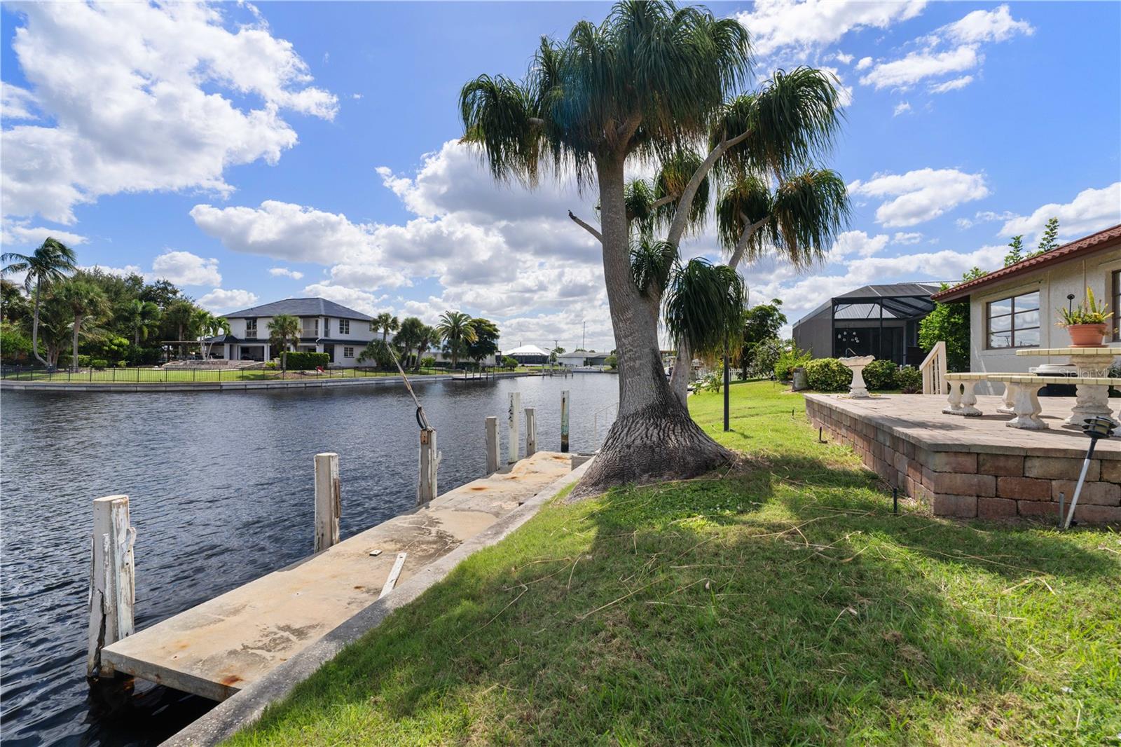 140 BAYSHORE COURT, Punta Gorda, FL 33950