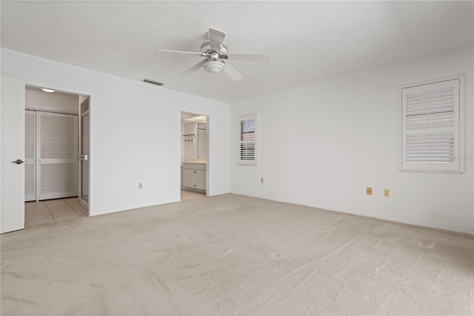 140 BAYSHORE COURT, Punta Gorda, FL 33950