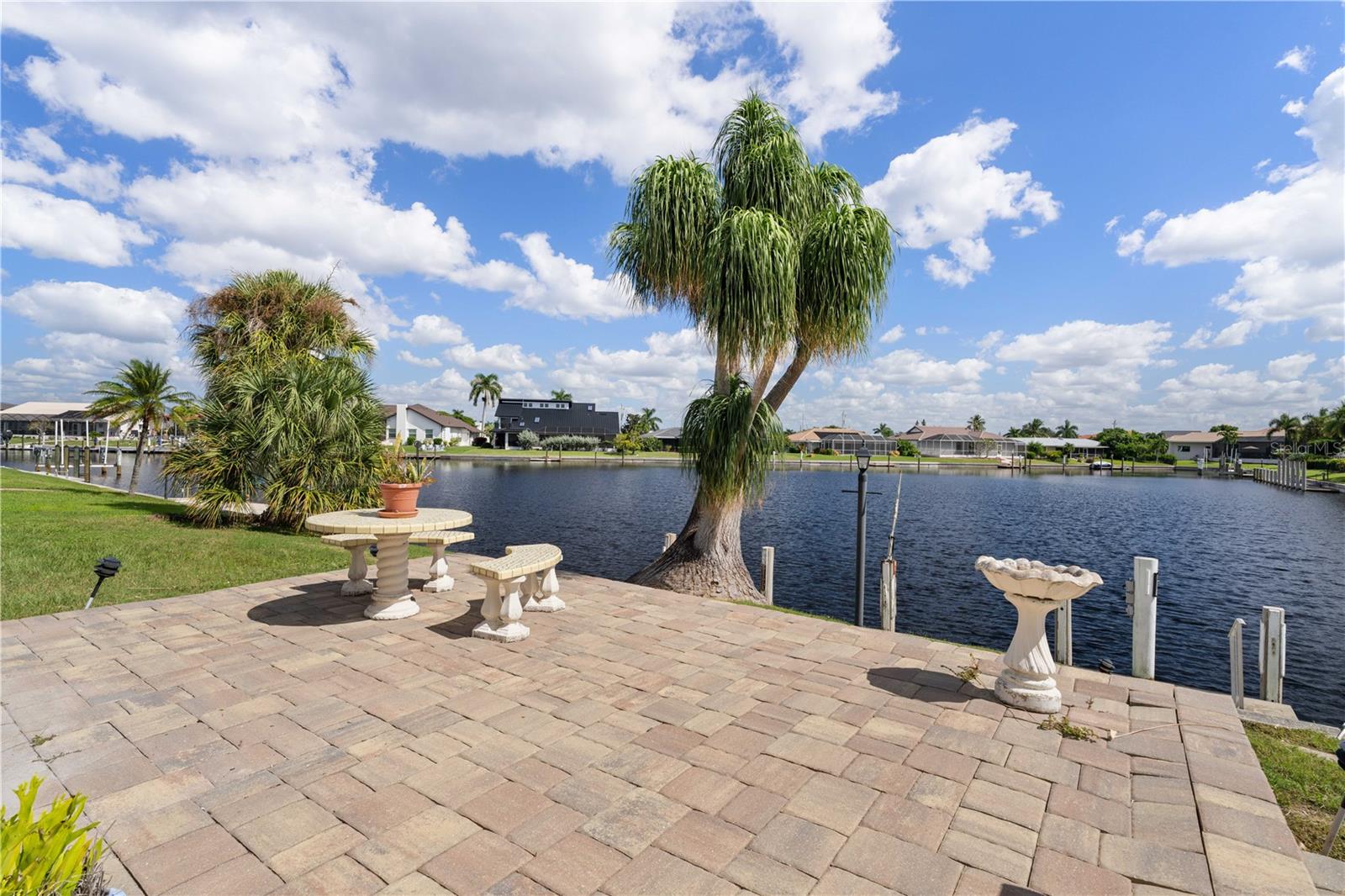 140 BAYSHORE COURT, Punta Gorda, FL 33950