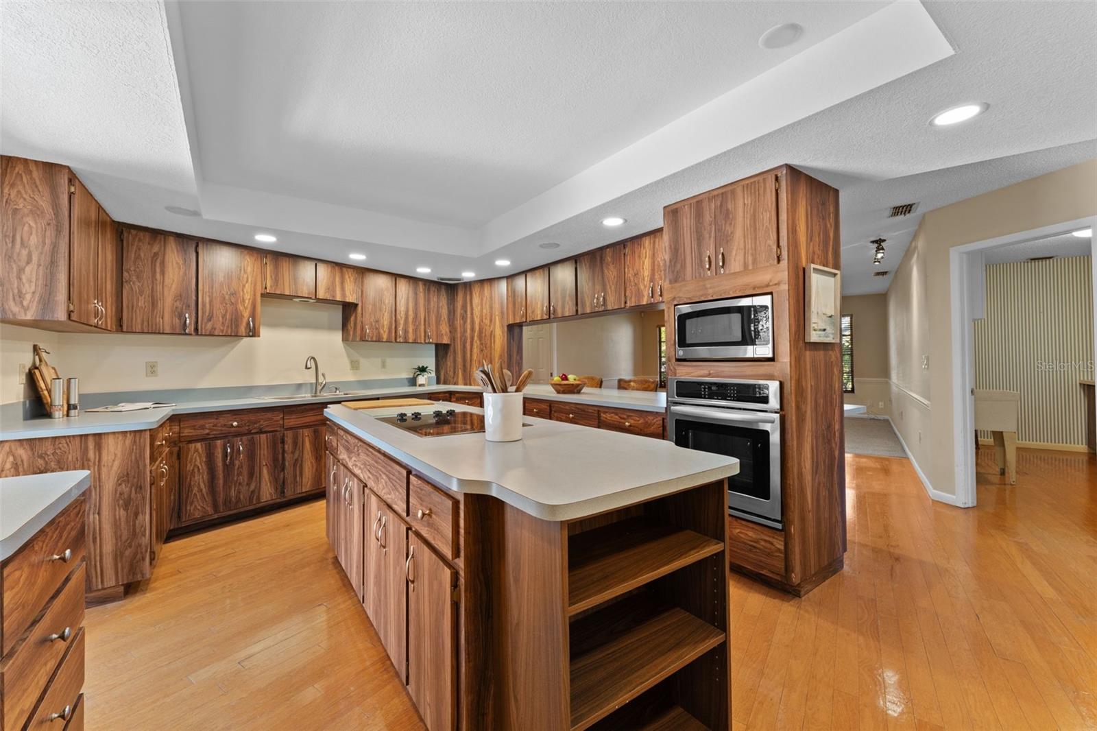 Large kitchen