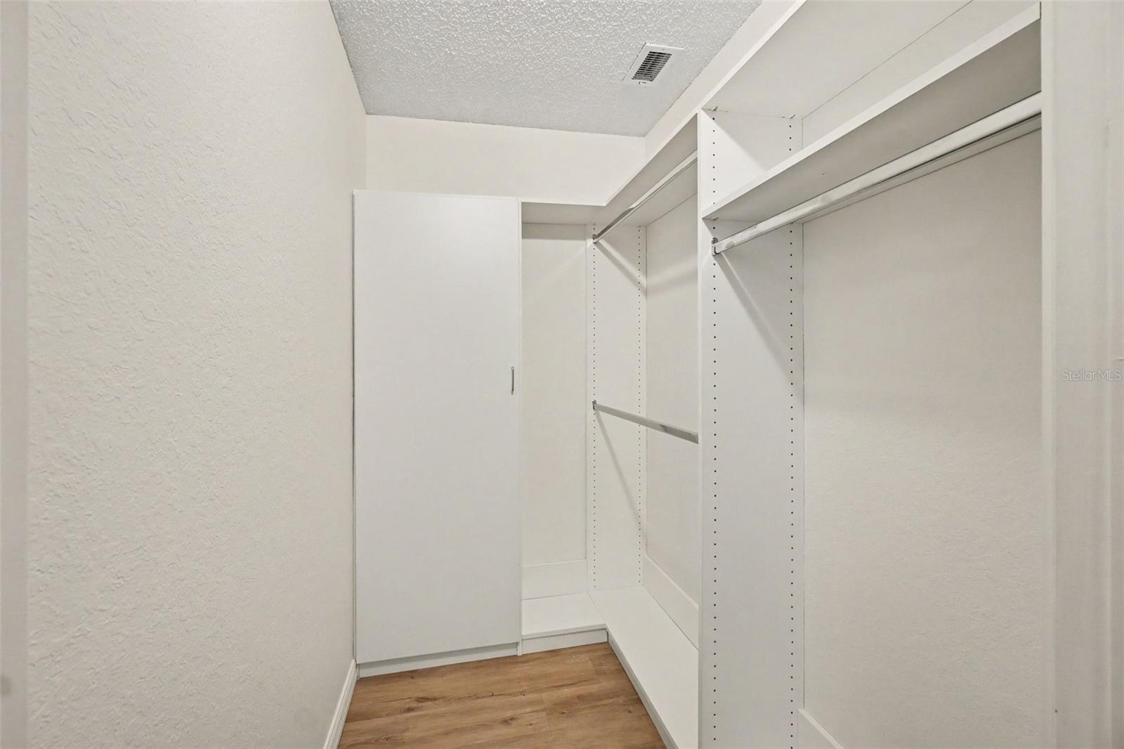 15585 OCEAN WALK CIRCLE, #101, Fort Myers, FL 33908