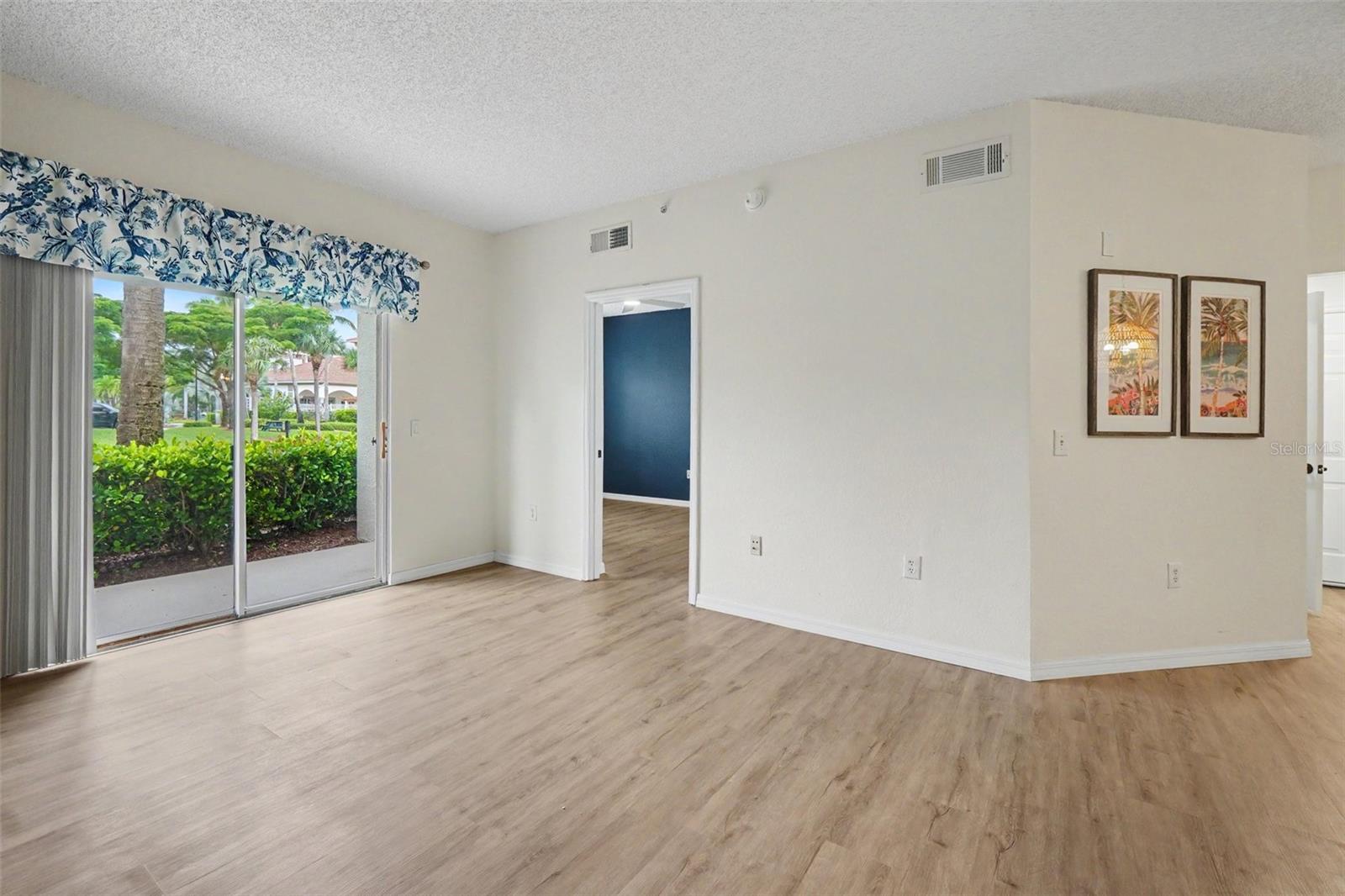 15585 OCEAN WALK CIRCLE, #101, Fort Myers, FL 33908