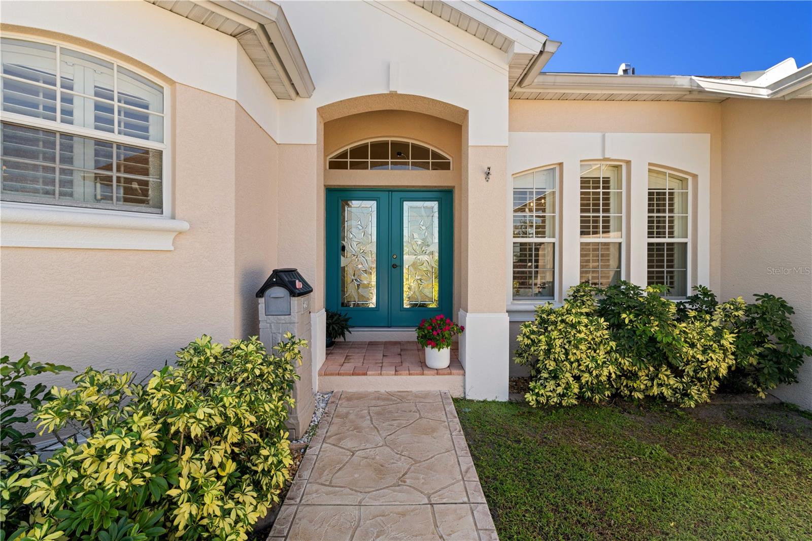 21551 EDGEWATER DRIVE, Port Charlotte, FL 33952