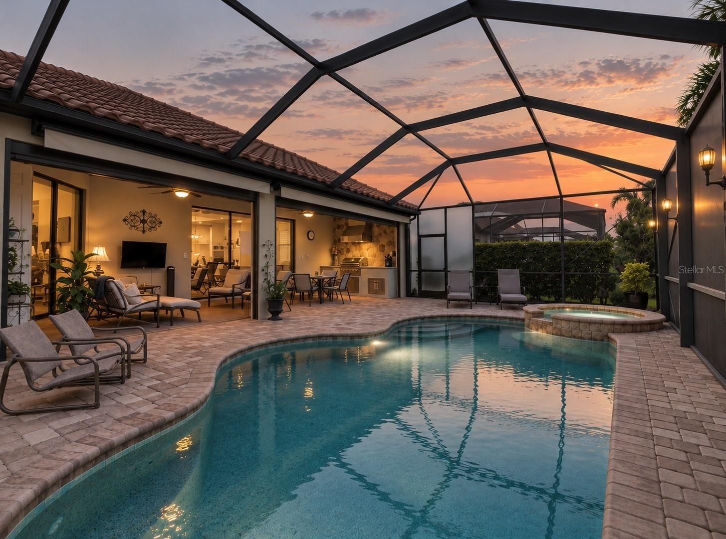 16422 HILLSIDE CIRCLE, Bradenton, FL 34202