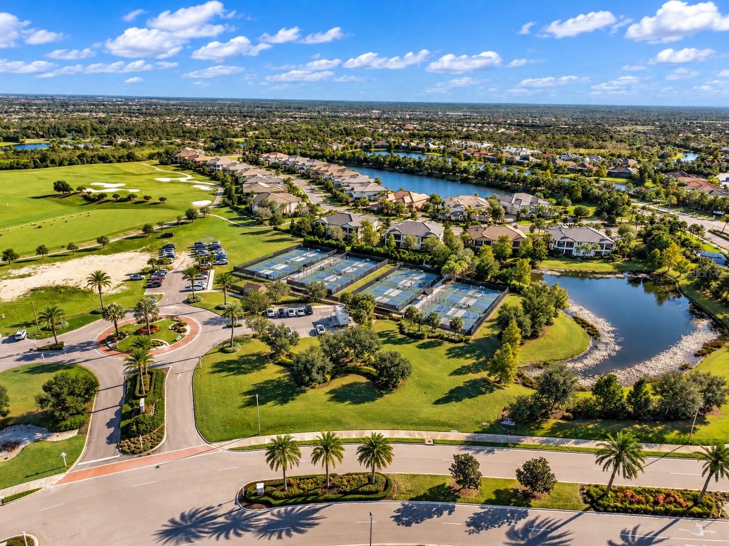 16422 HILLSIDE CIRCLE, Bradenton, FL 34202