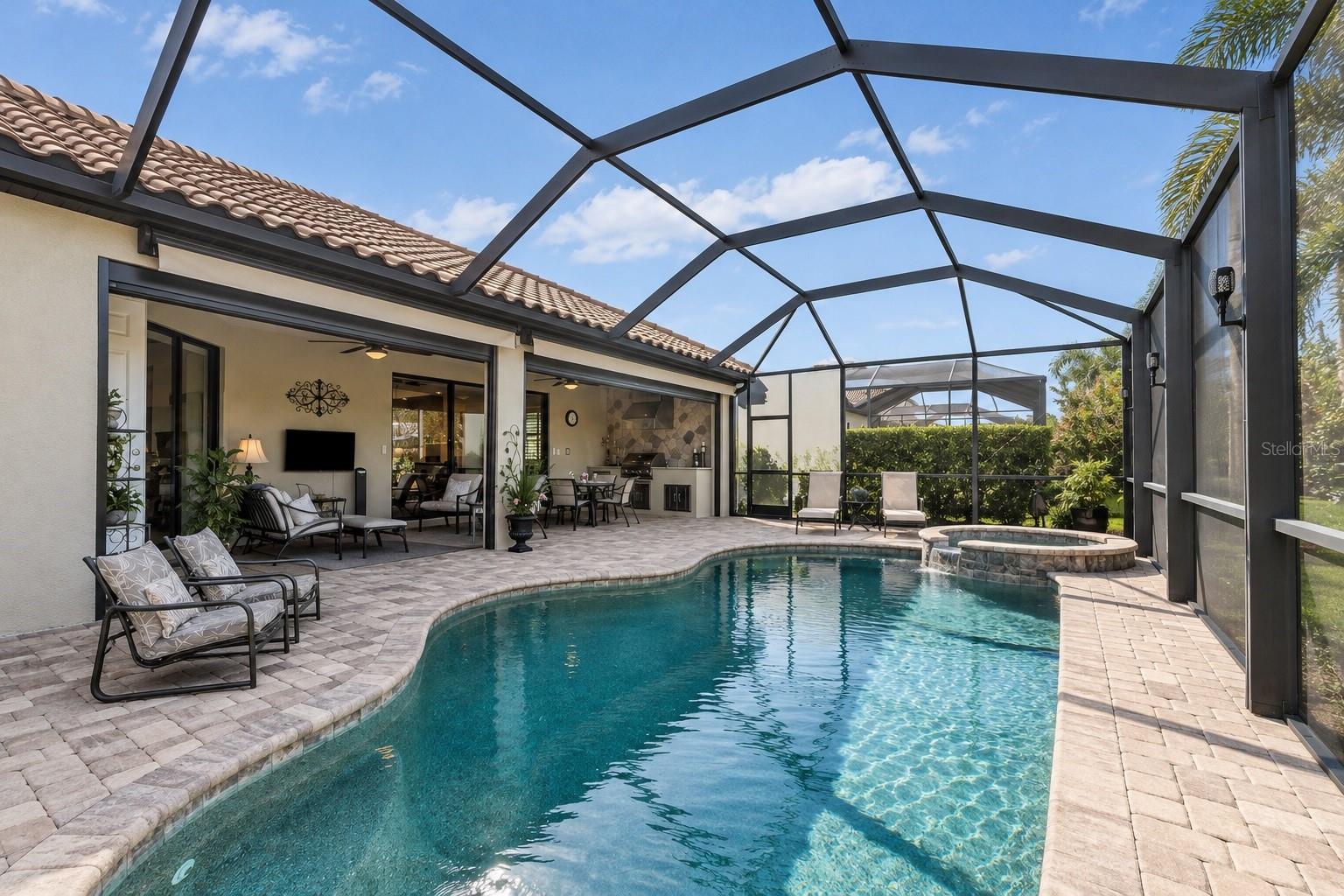 16422 HILLSIDE CIRCLE, Bradenton, FL 34202