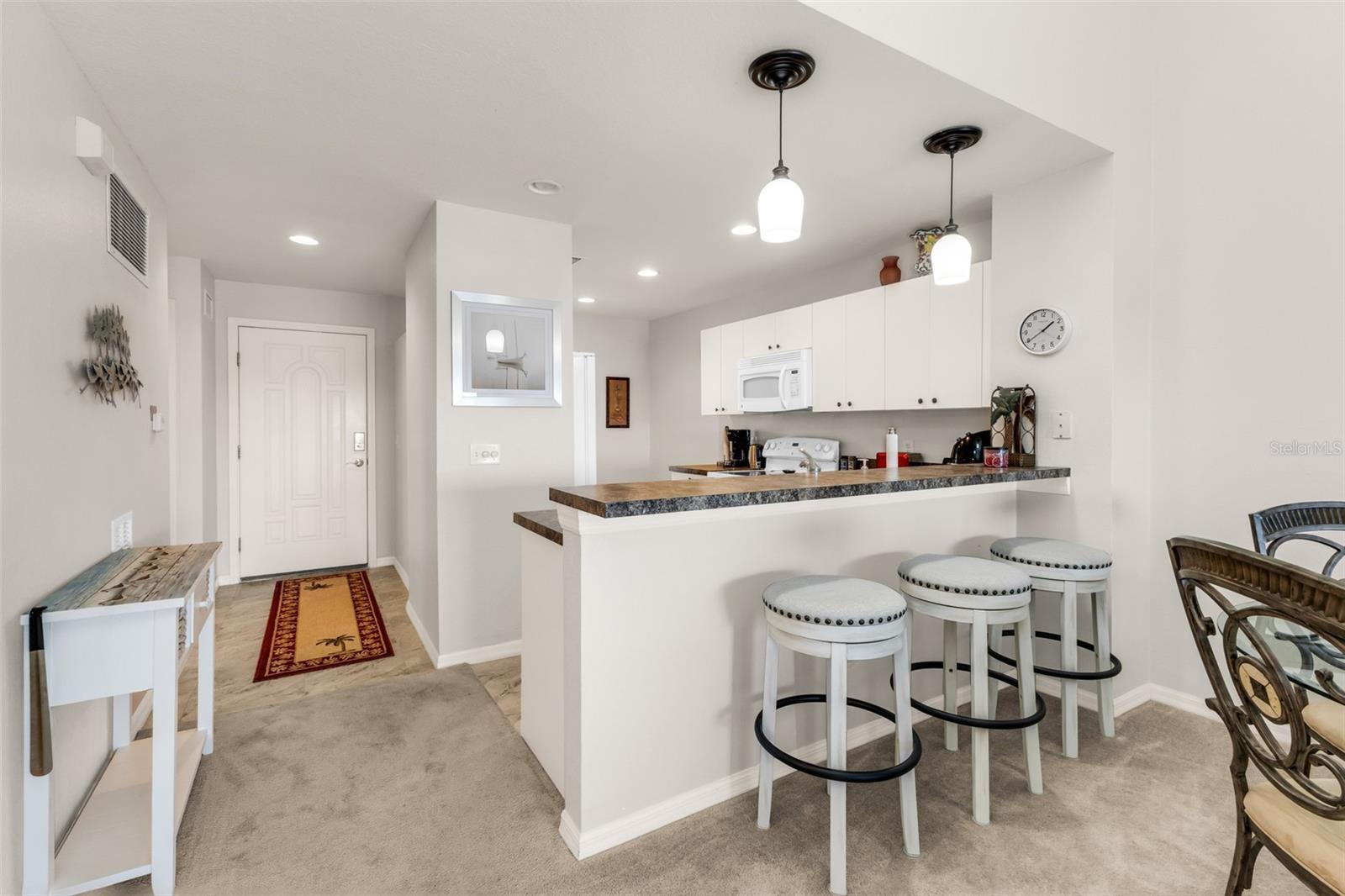 Breakfast Bar - Kitchen