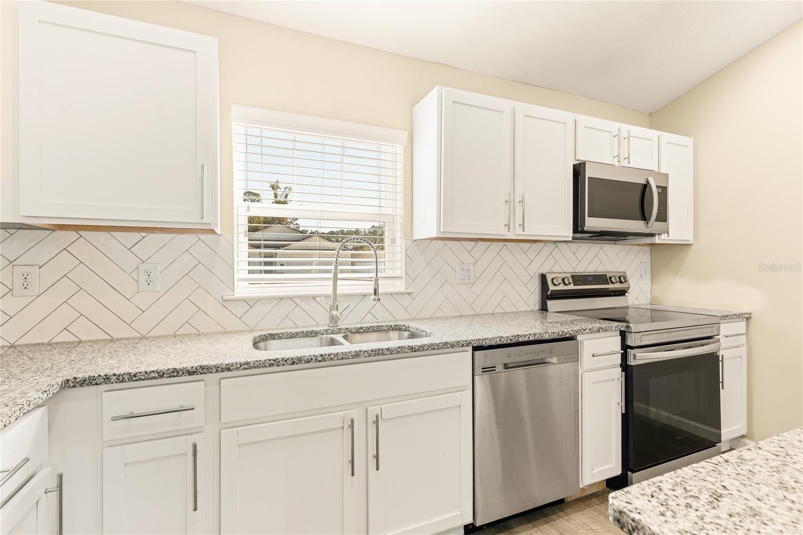 3 PIERCE LANE, Palm Coast, FL 32164
