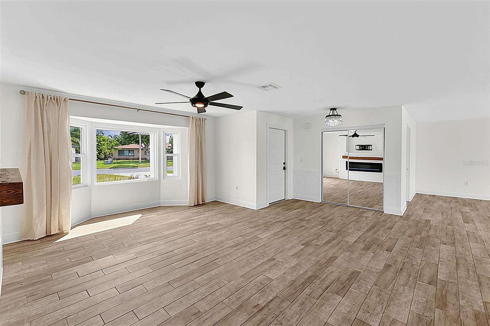28 GOLFVIEW ROAD, Rotonda West, FL 33947
