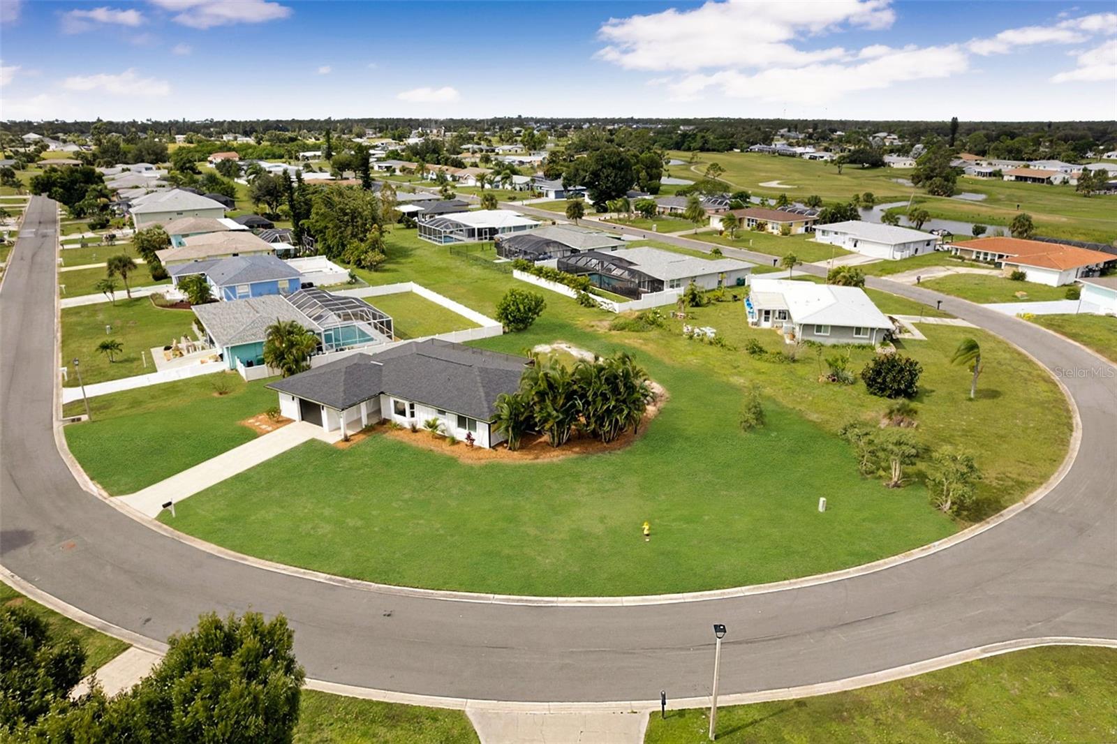 28 GOLFVIEW ROAD, Rotonda West, FL 33947