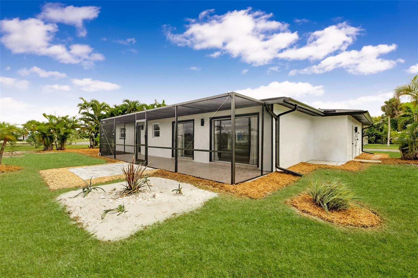 28 GOLFVIEW ROAD, Rotonda West, FL 33947
