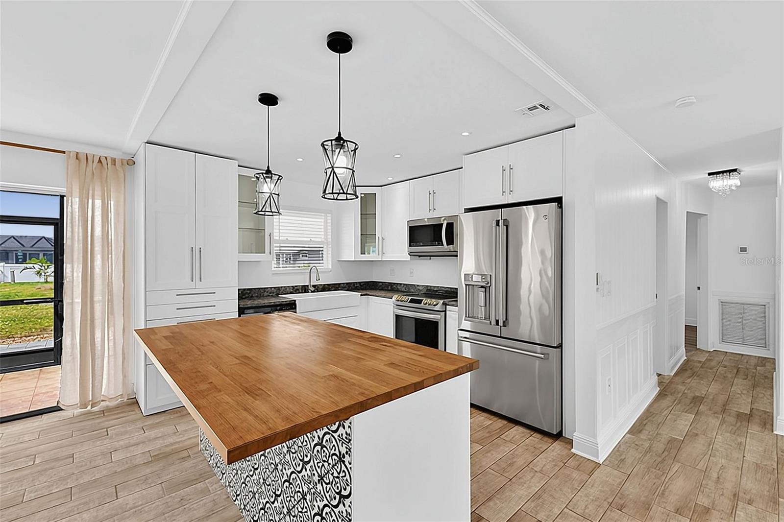28 GOLFVIEW ROAD, Rotonda West, FL 33947