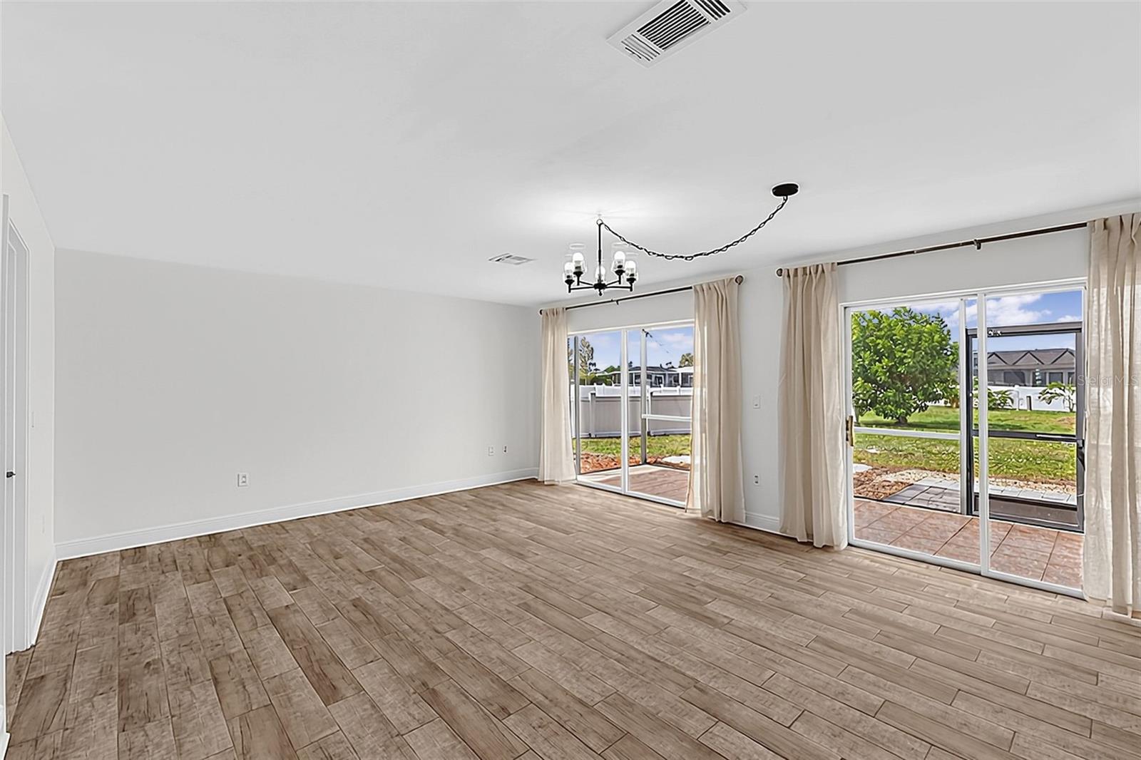 28 GOLFVIEW ROAD, Rotonda West, FL 33947