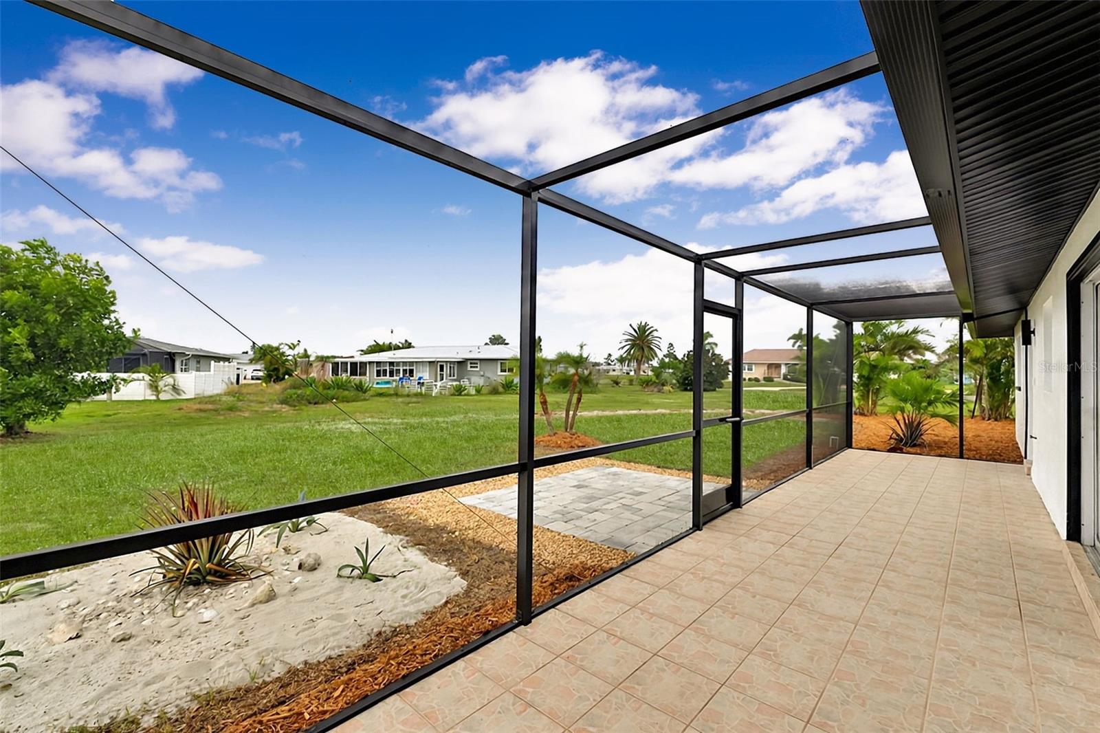 28 GOLFVIEW ROAD, Rotonda West, FL 33947