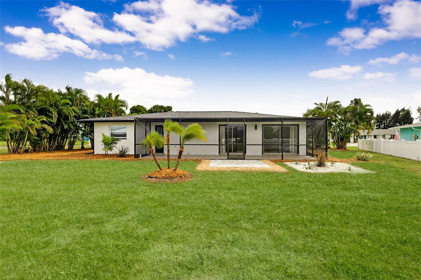 28 GOLFVIEW ROAD, Rotonda West, FL 33947