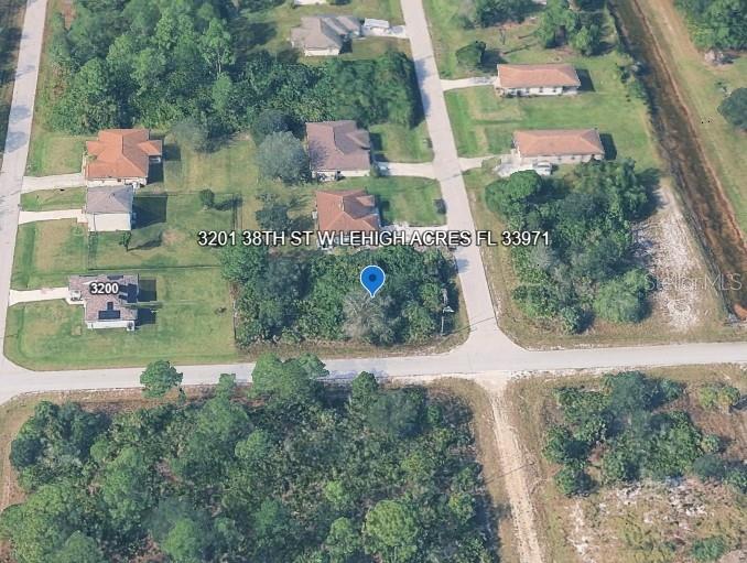 3201 38TH STREET W, Lehigh Acres, FL 33971