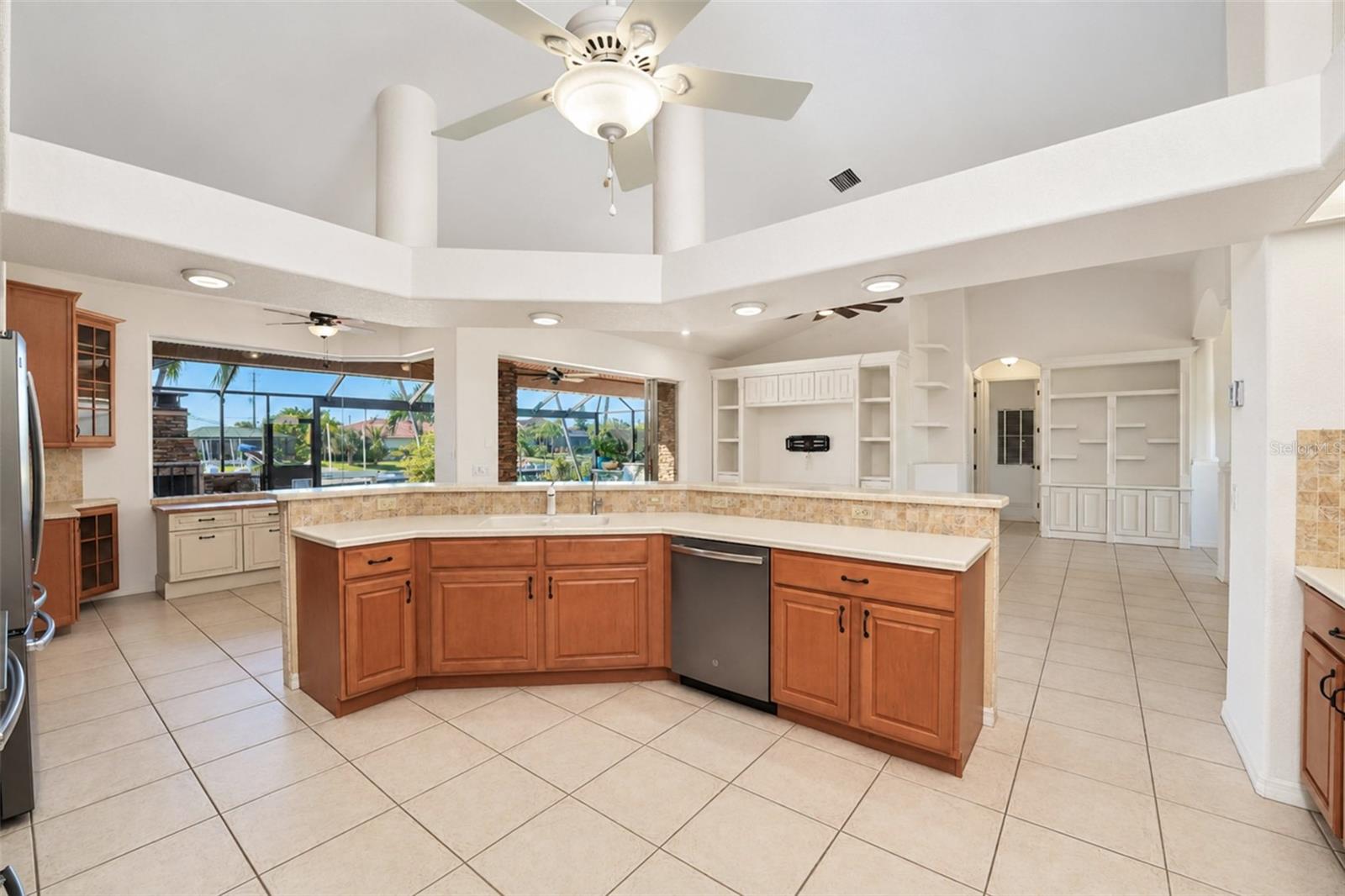 Kitchen island