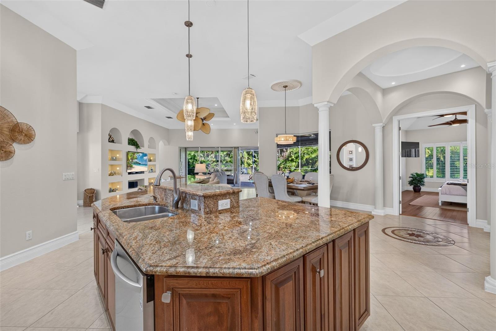 15600 CATALPA COVE DRIVE, Fort Myers, FL 33908