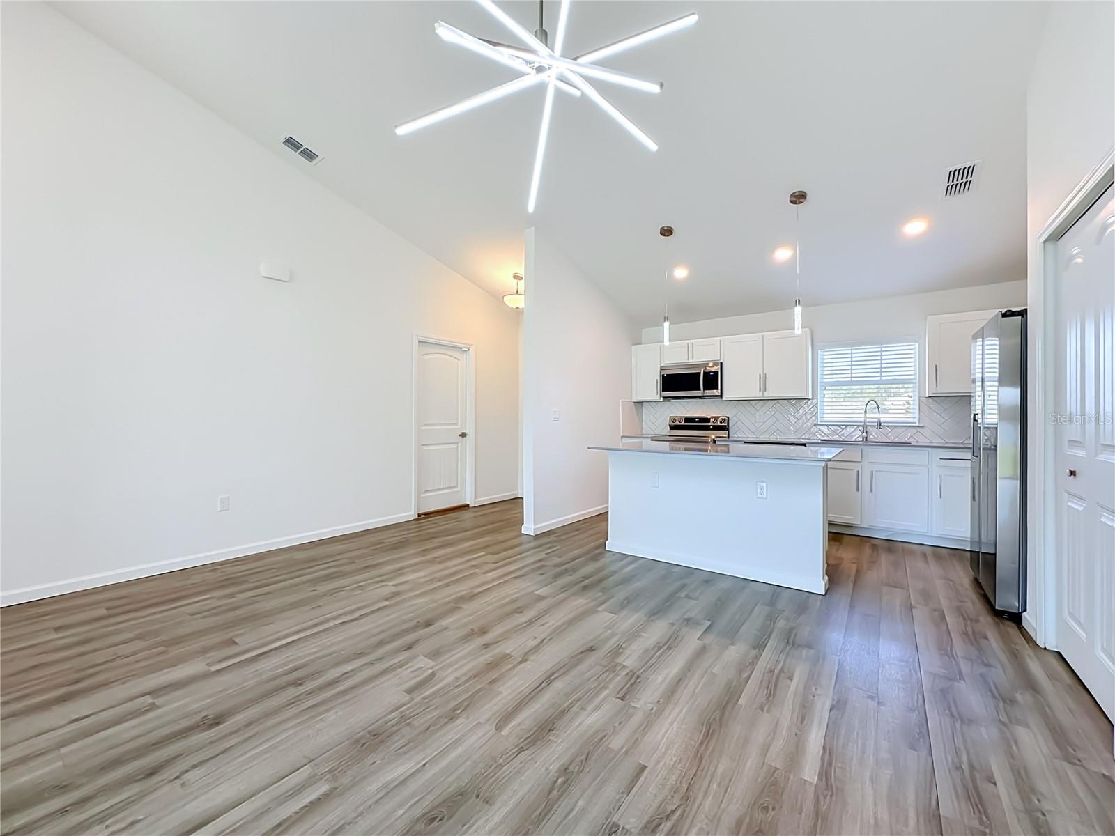 27 FREELAND LANE, Palm Coast, FL 32137