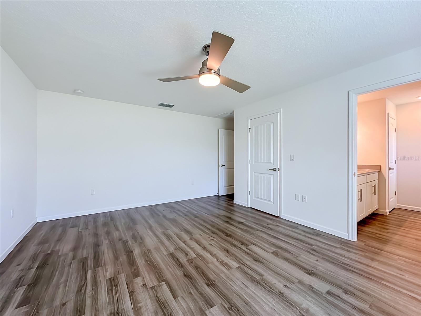 27 FREELAND LANE, Palm Coast, FL 32137