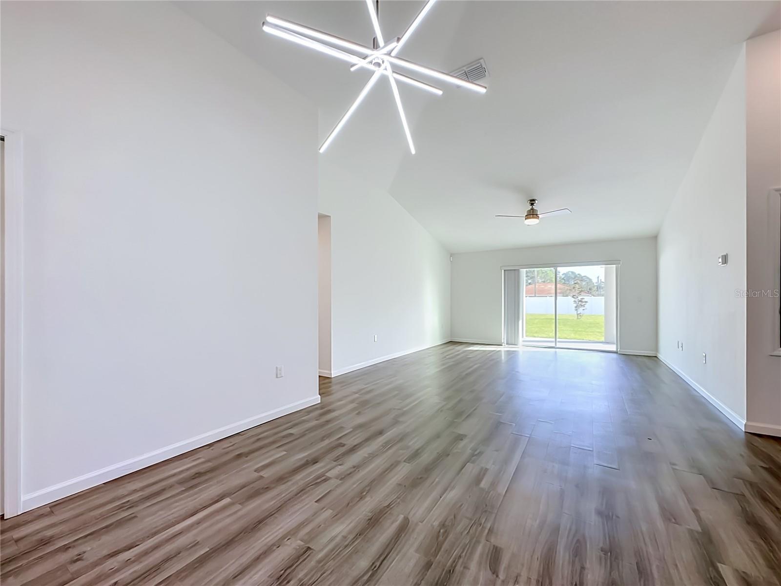 27 FREELAND LANE, Palm Coast, FL 32137
