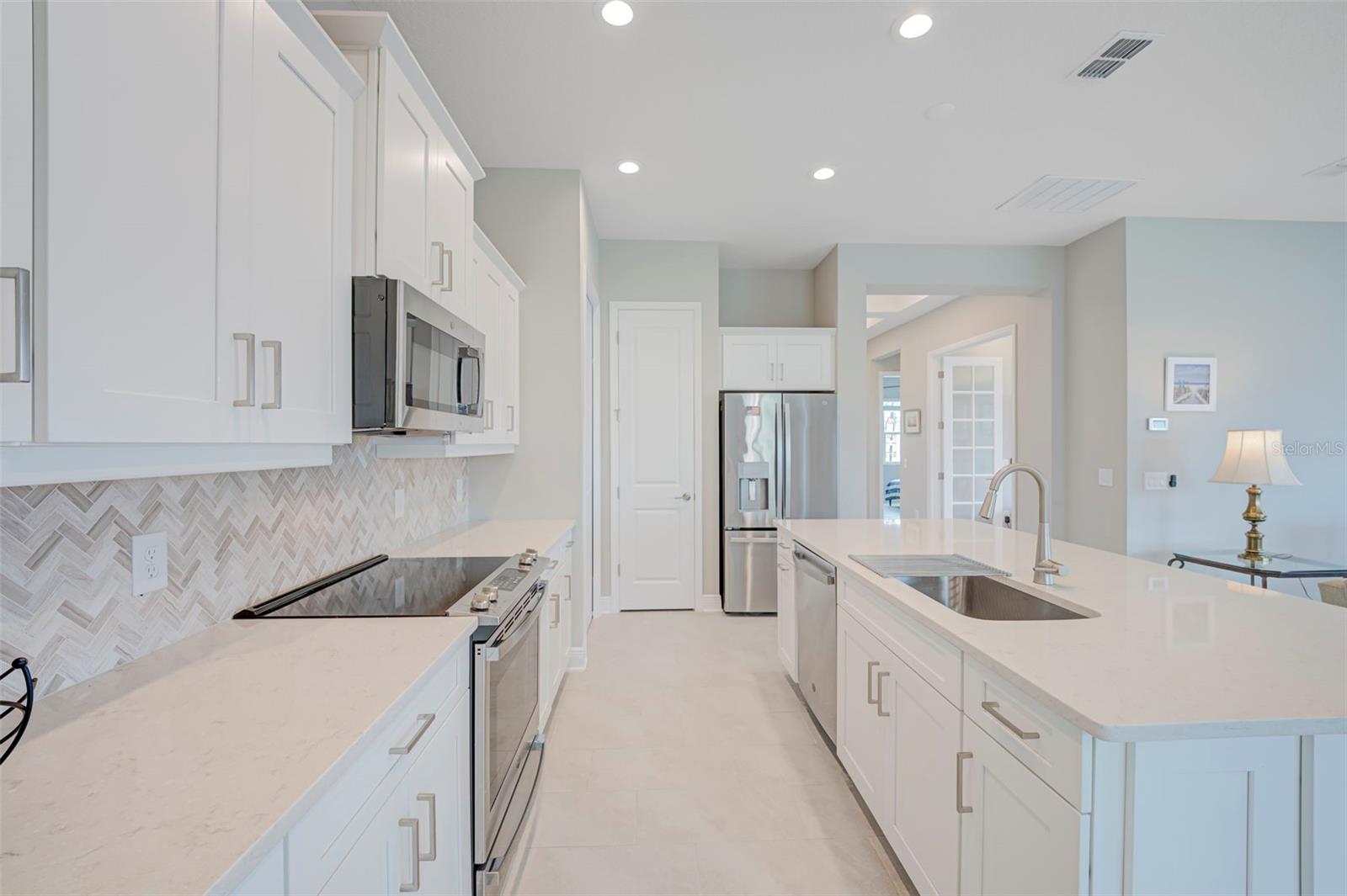 1800 NOTTINGHAM TRAIL, Port Charlotte, FL 33980