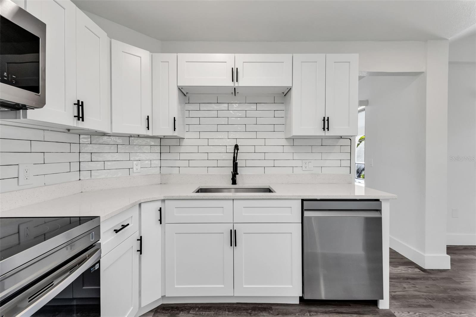 2161 AQUI ESTA DRIVE, Punta Gorda, FL 33950