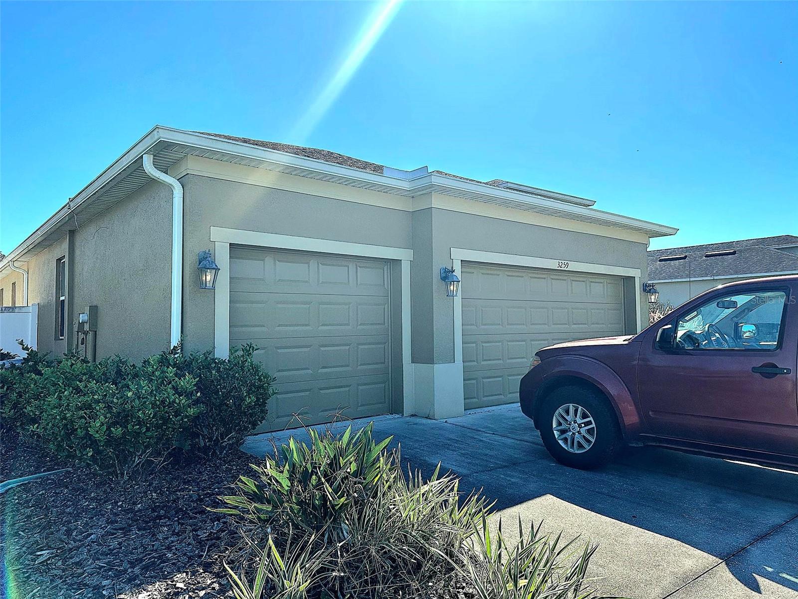 3259 SUMMIT LANE, Lakeland, FL 33810 3259 SUMMIT LANE, Lakeland, FL 33810